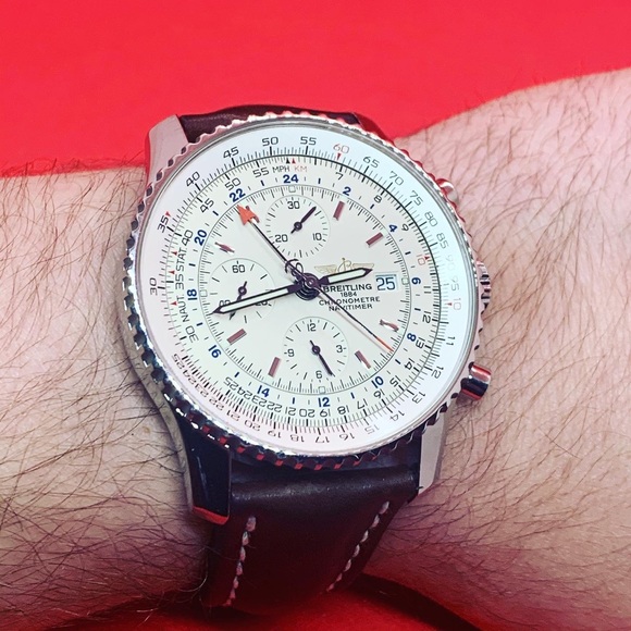 **SOLD**Breitling Navitimer World - Picture 4 of 8